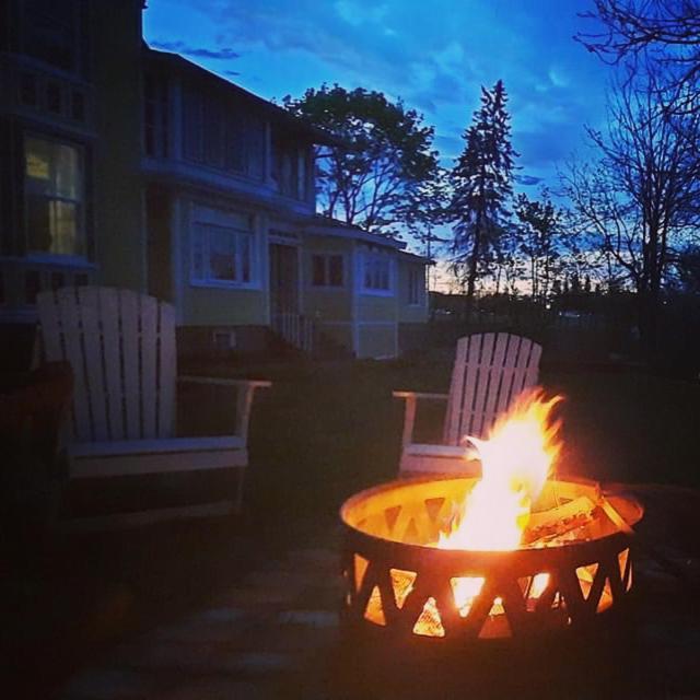 Pangea House Bed and Breakfast Gananoque Εξωτερικό φωτογραφία
